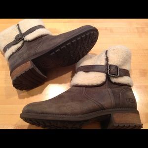 Ugg Blayre waterproof boot